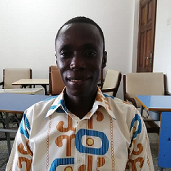 Mr. Thomas Etrue
